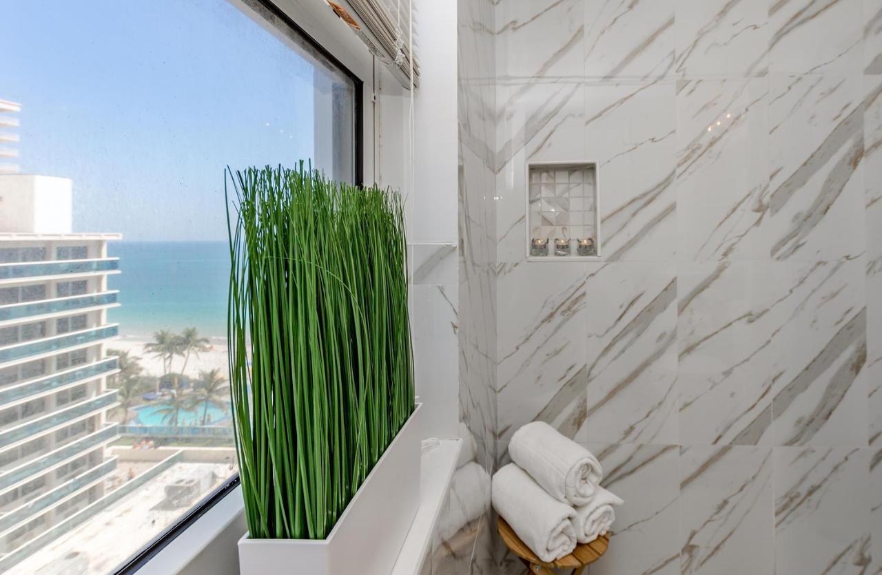 Ocean Beach Condo 3Br On The Sand 911 Fort Lauderdale Exteriör bild